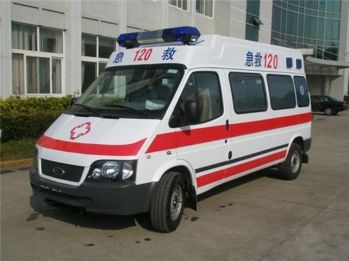 贡觉县救护车转运